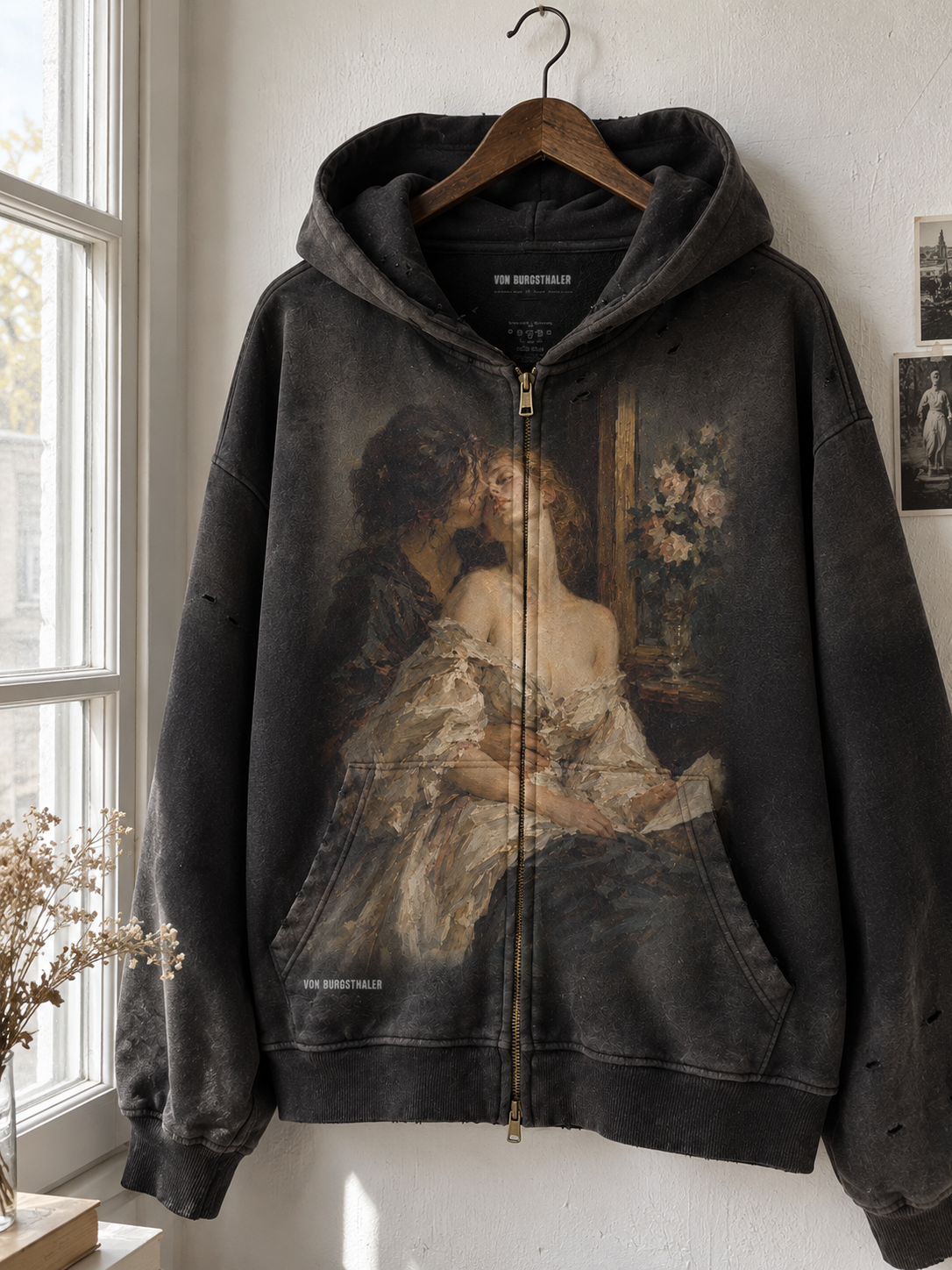 Vintage Renaissance Art Zip Up Hoodie, Sapphic Romantic Painting Distressed Sweatshirt, Dark Academia Lovers Jacket, Aesthetic Goth Hoodie