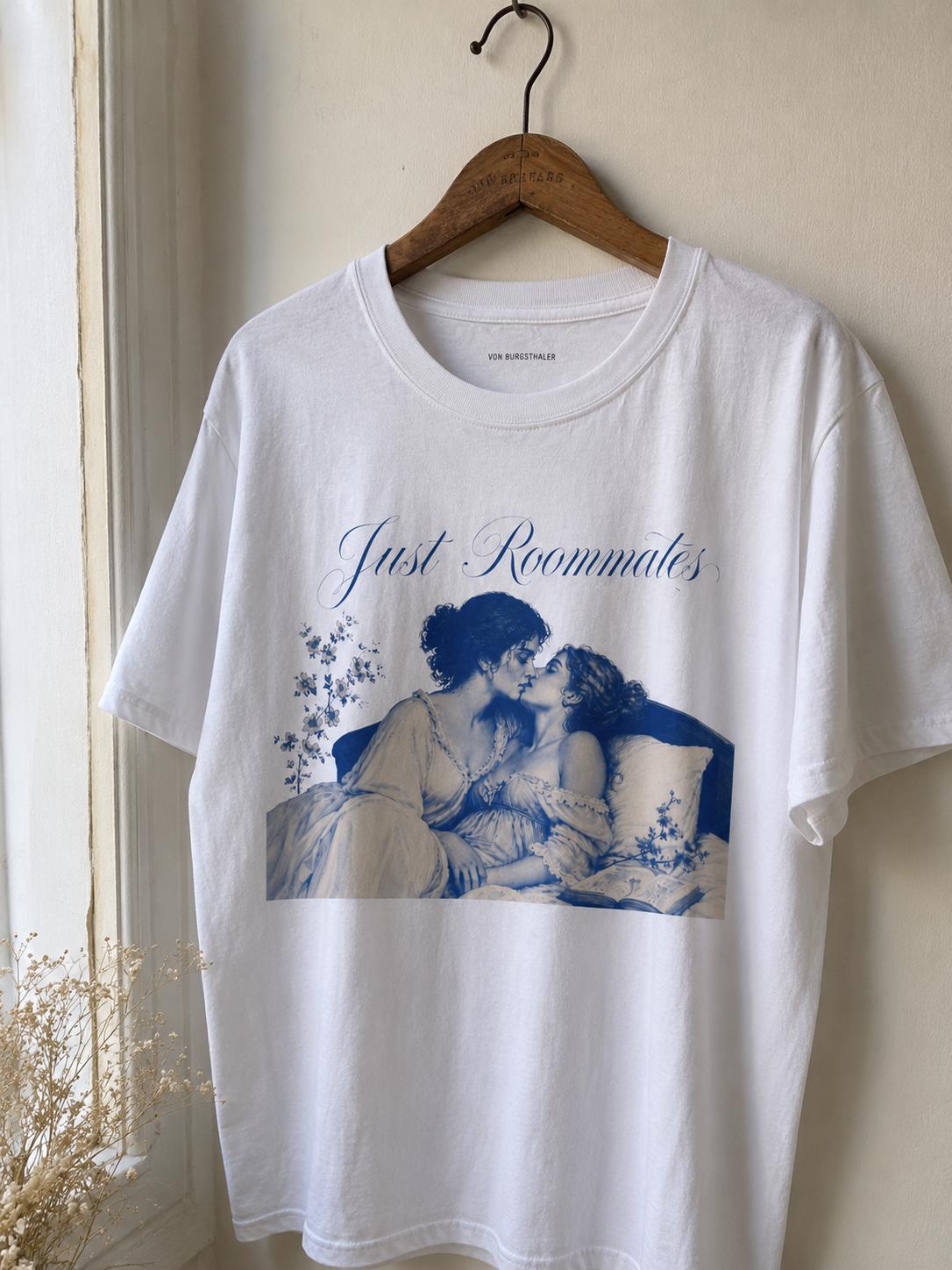 Just Roommates | Lesbian Graphic Tee | oversized Shirt | Sapphic LGBT Queer | Feminist | Girls support Girls | Girl power