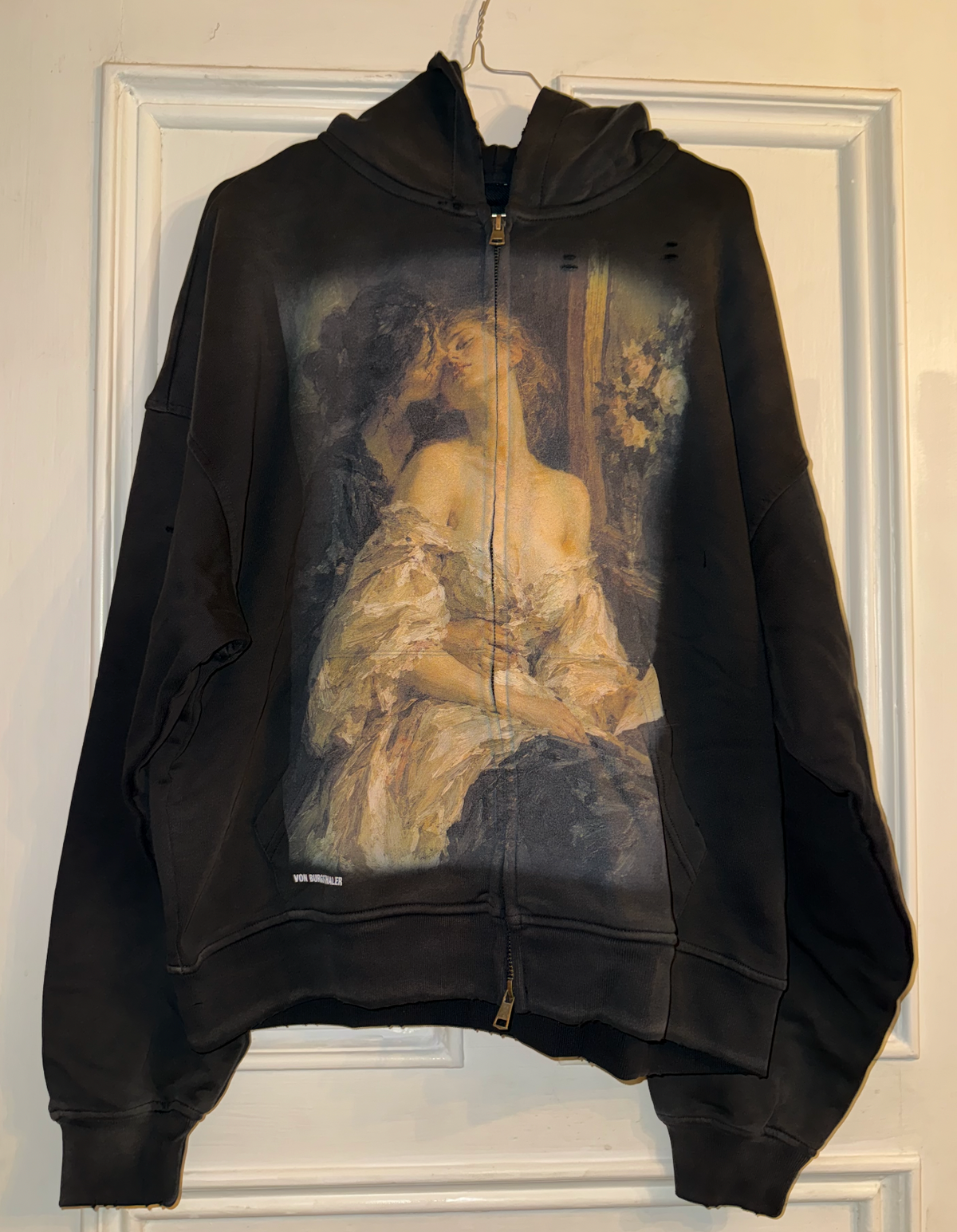 Vintage Renaissance Art Zip Up Hoodie, Sapphic Romantic Painting Distressed Sweatshirt, Dark Academia Lovers Jacket, Aesthetic Goth Hoodie