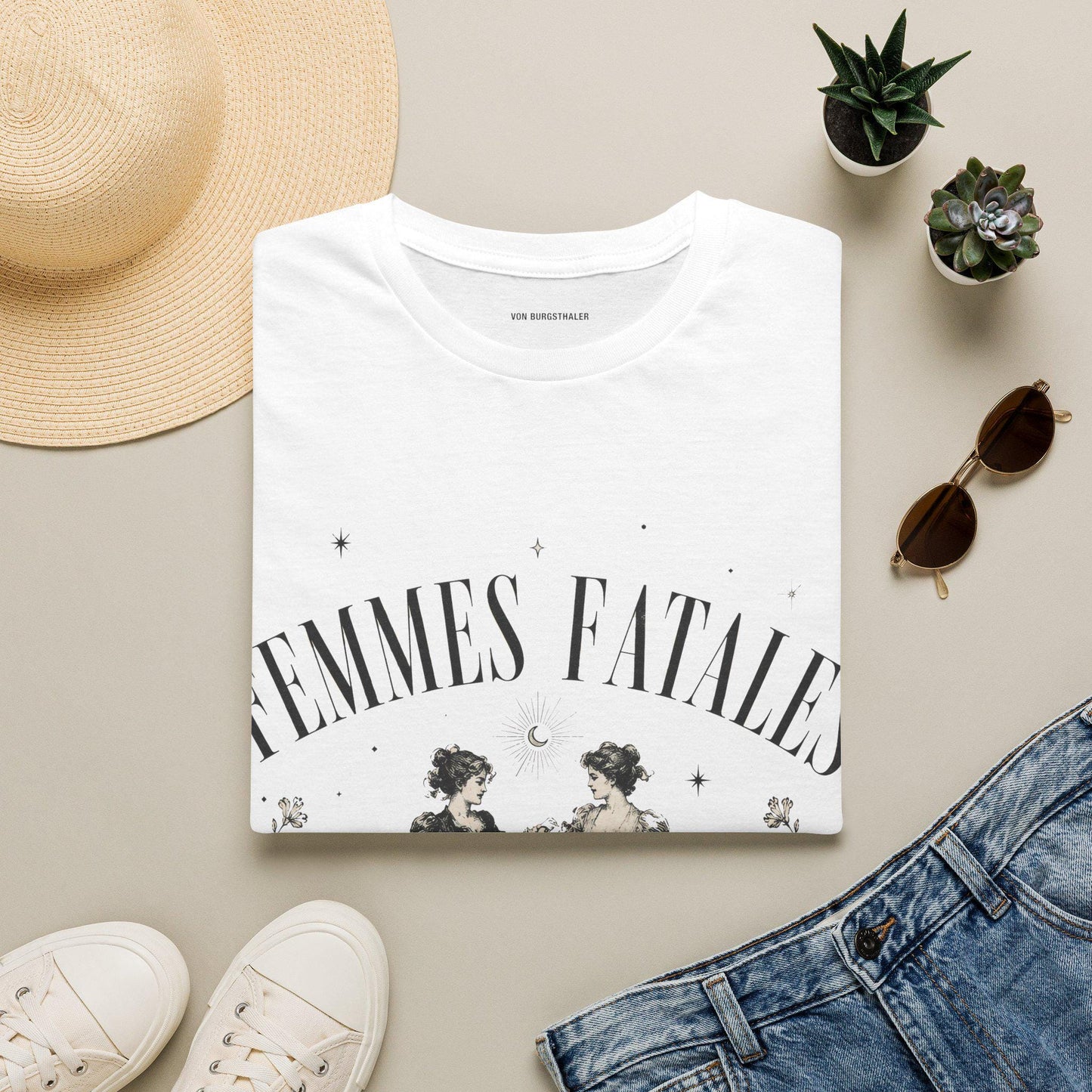 Femme Fatales | Lesbian Vintage t-shirt, LGBTQ t-shirt, lesbian shirt, vintage lesbian pride t-shirt, LGBQT gifts, Sapphic, Tarot, Romantic