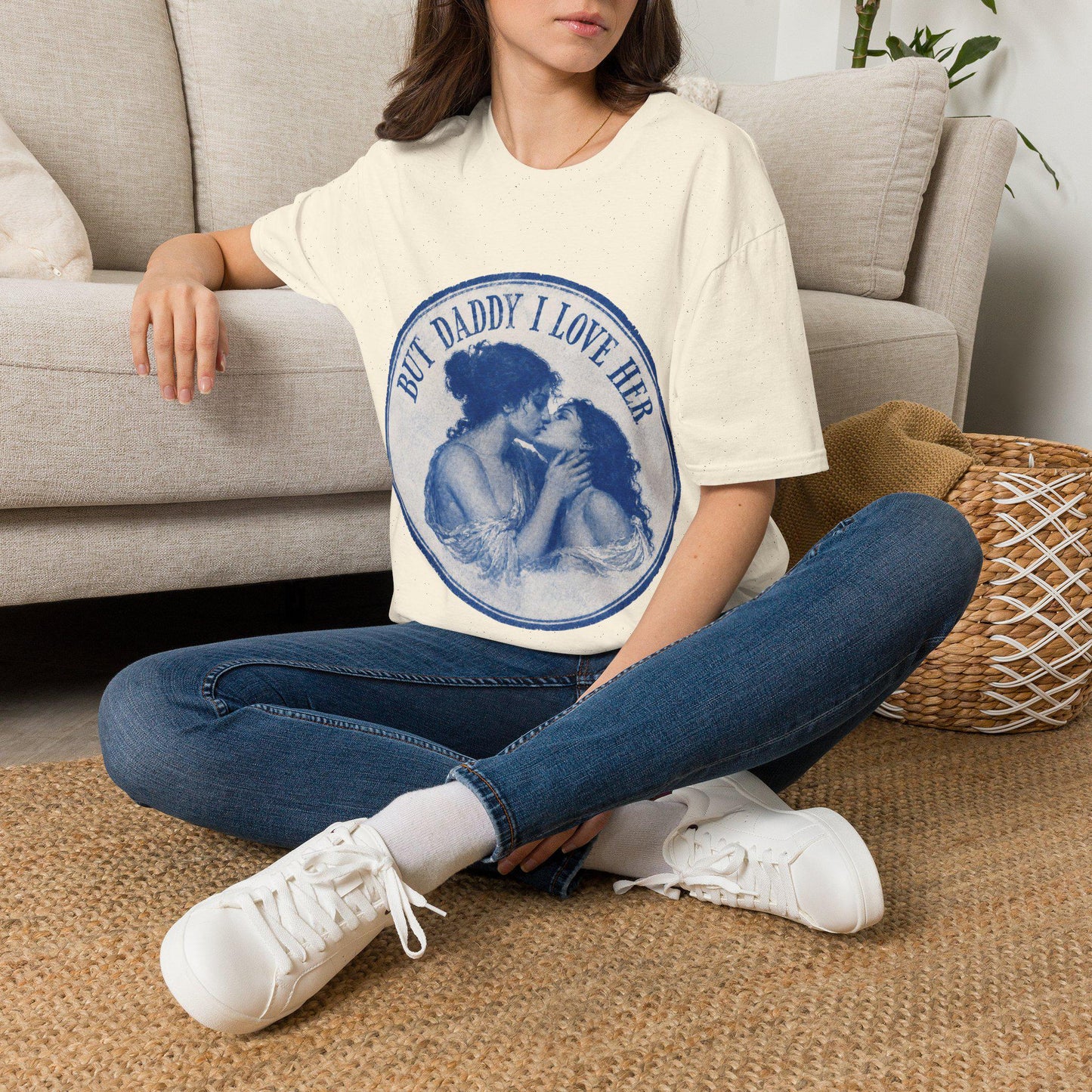 TOO PRETTY to be with men | Lesbian Graphic Tee | oversized Shirt | Sapphic LGBT Queer | Feminist | Girls support Girls | Girl power