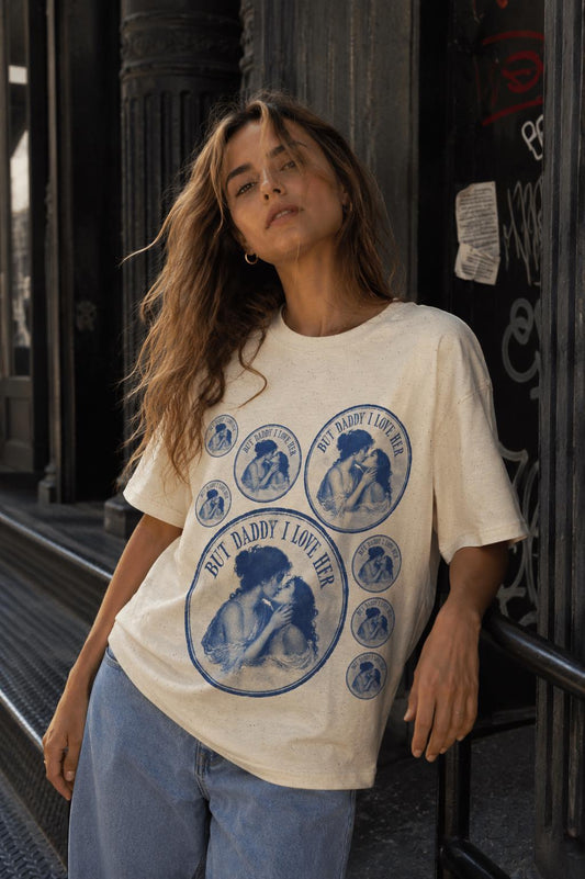 TOO PRETTY to be with men | Lesbian Graphic Tee | oversized Shirt | Sapphic LGBT Queer | Feminist | Girls support Girls | Girl power