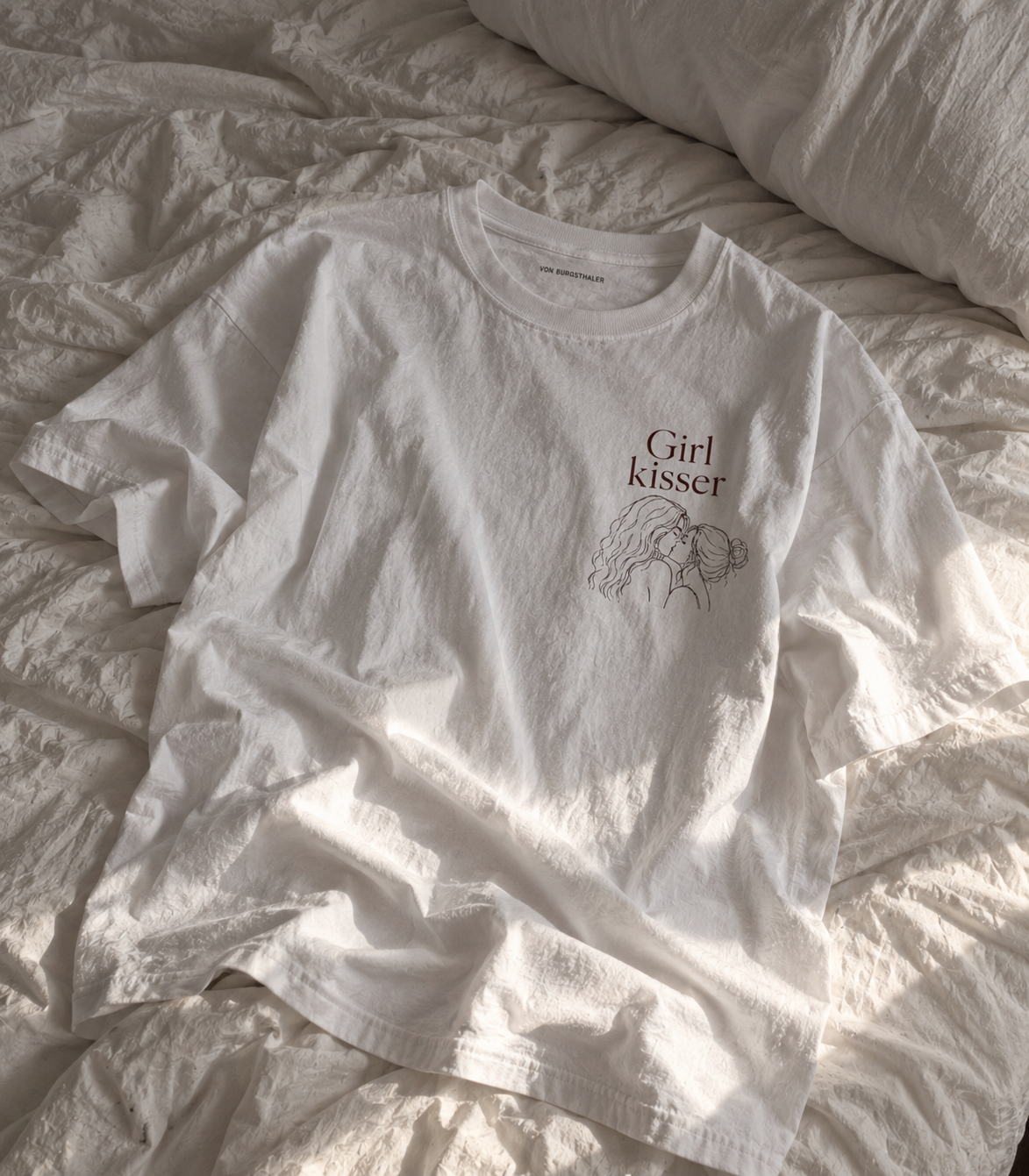 Girl Kisser Graphic Tee